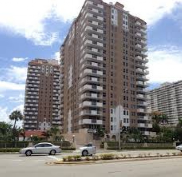 Malaga Towers - Florida Waterfront Condos
